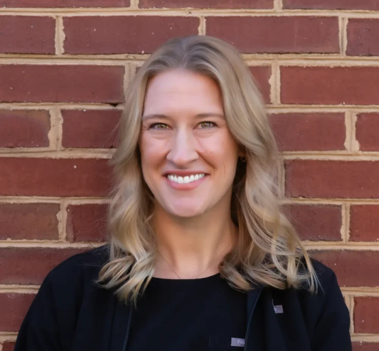 Kristin, Office Manager and Dental Assistant - EFDA